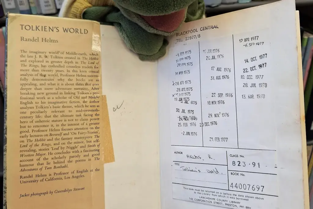 Bibliotheekboek na 45 jaar teruggebracht – zonder boete of boze blikken