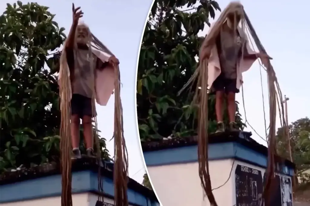 Jamaicaanse man toont ruim 40 jaar gegroeide dreadlocks – de echte ‘Rasta Rapunzel’
