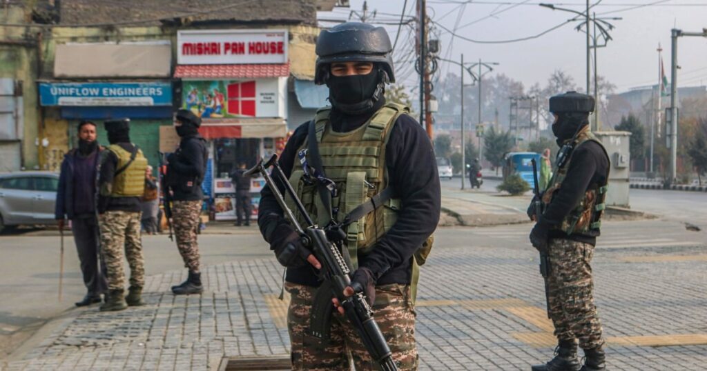 De complexe nasleep van de explosie in Delhi en de situatie in Kashmir