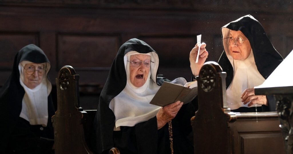 Onvergetelijke rebelse nonnen krijgen kans om in voormalig klooster te blijven, als ze hun Instagram-gewoonte opgeven