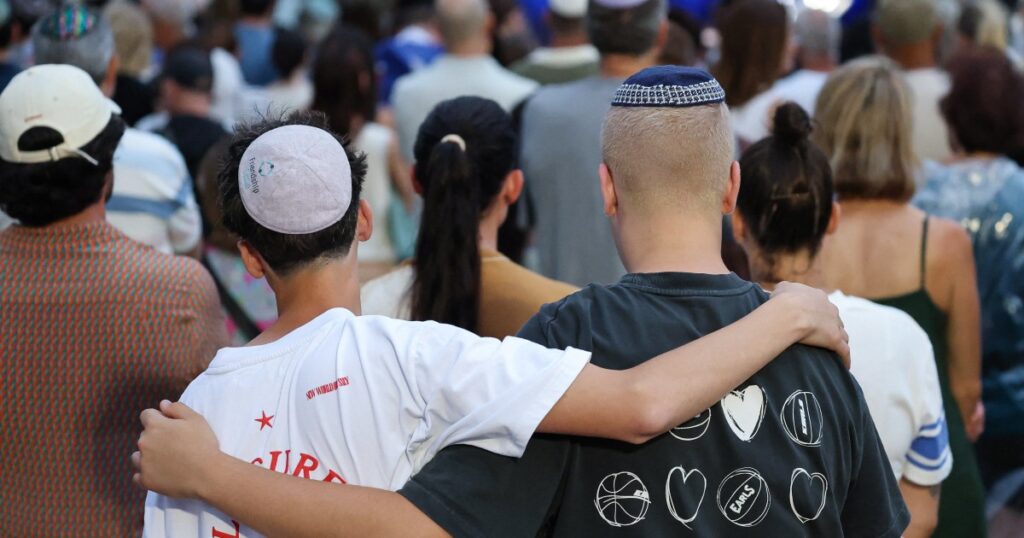Betogingen, tragedies en een herziening van de nationale veiligheid in Australië na de schietpartij op Bondi Beach