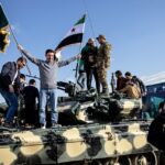 Het Herdenken van de Eerste Verjaardag van de Val van Bashar al-Assad en Zijn Regime