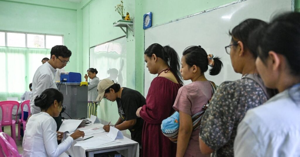 Nieuwe verkiezingen in Myanmar: een politieke façade of een stap richting democratie?