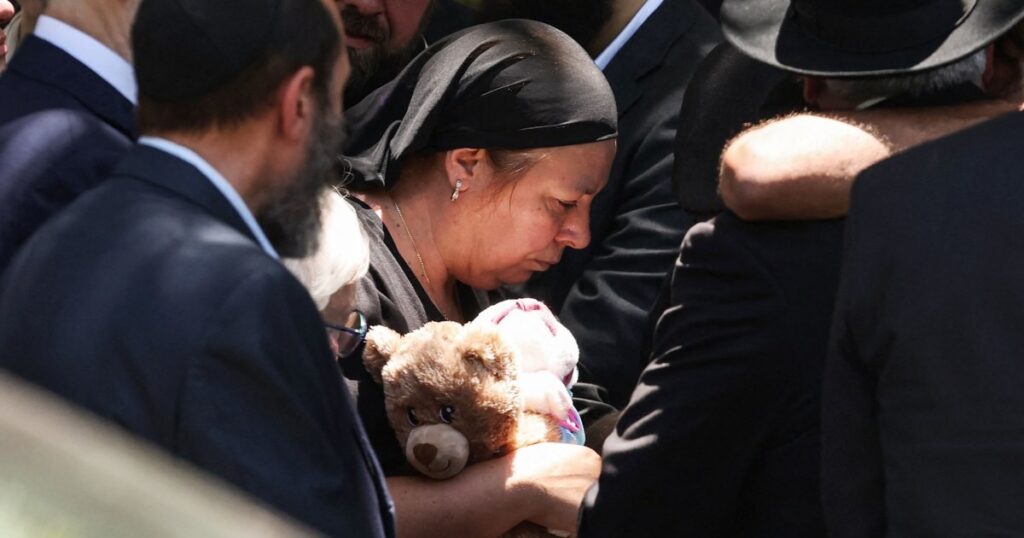 Tragedie op Bondi Beach: Een Kind, Geslacht en Haat in Australië