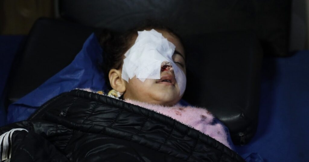 De Escalatie in Aleppo: Conflict tussen Syrische Krachten en Koerdische Factions